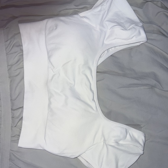 White NVGTN sports bra (sold out) - Picture 2 of 4